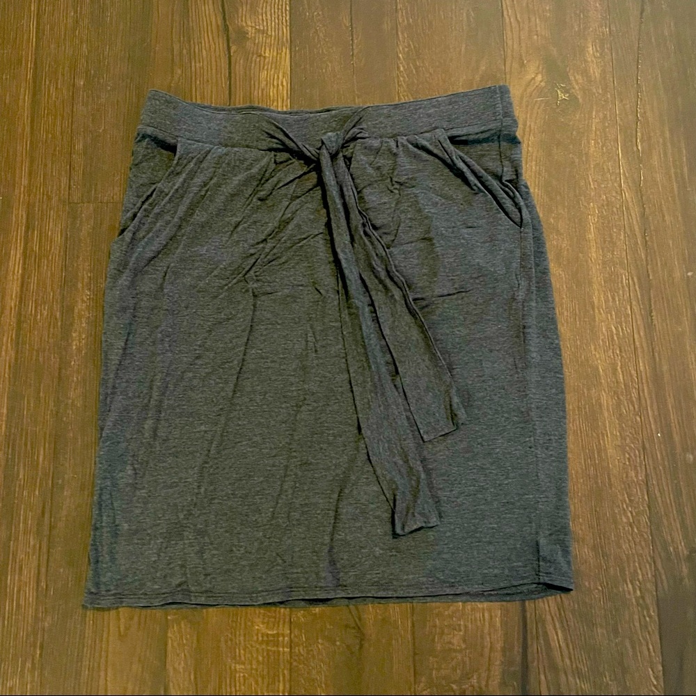 LOFT Tie Skirt with Pockets